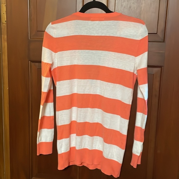 White & sherbet orange striped button sweater, with two front pockets size M - Picture 4 of 4